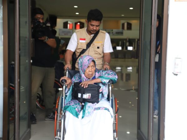 Layanan Haji Ramah Lansia di Embarkasi Jakarta