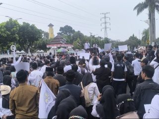 Ribuan Guru Madrasah Tasikmalaya Turun ke Jalan, Tuntut Keadilan Pengangkatan PPPK