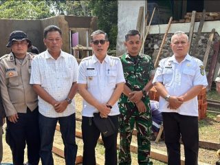 TMMD Bangun MCK Masjid di Parungponteng